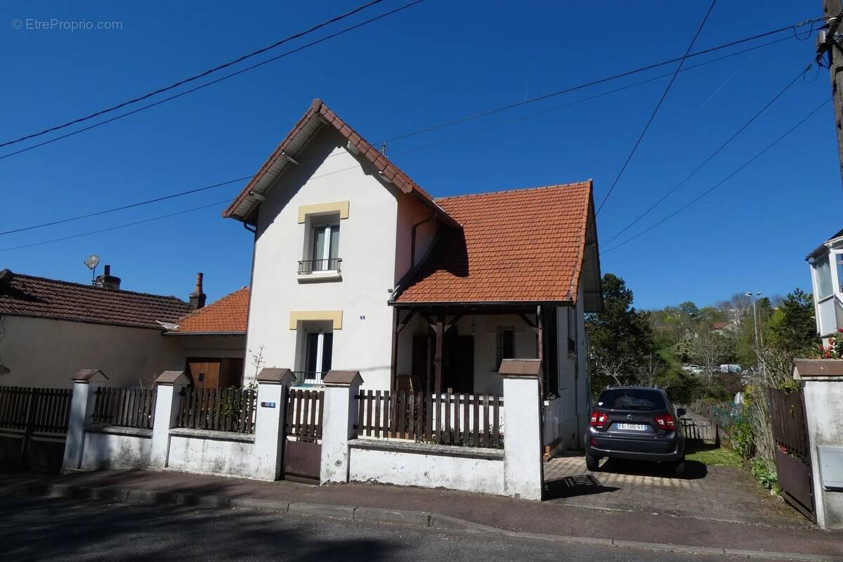 Maison à LE CREUSOT