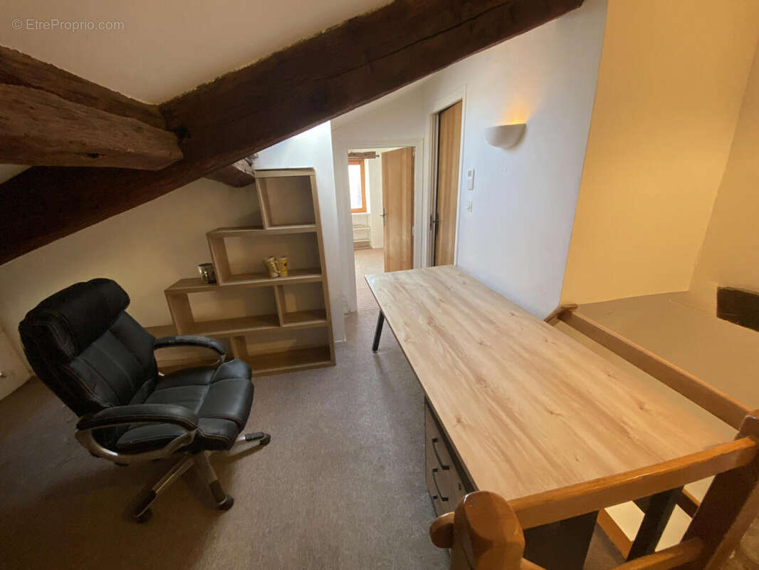bureau - Maison à SAINT-MARTIAL