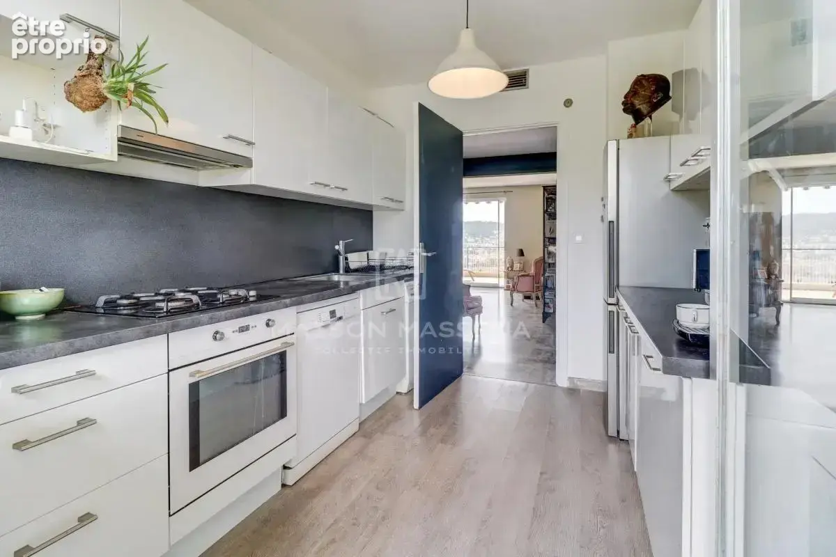 Cimiez - Dernier Étage - Appartement-Villa - Très  Grande Terrasse - photo 21