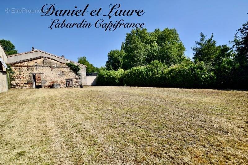 Maison à FAUILLET