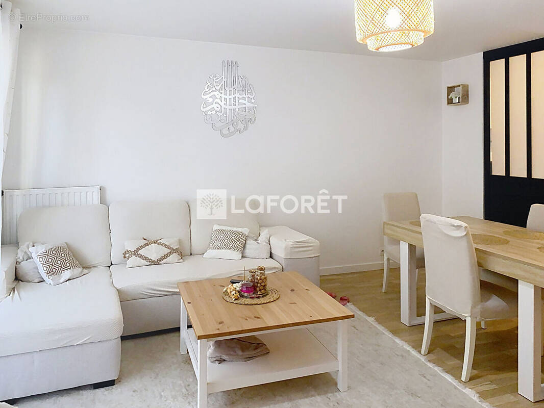 Appartement à VILLEJUIF