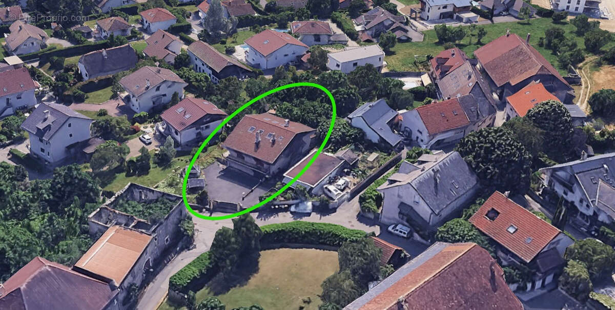 Espace et potentiel! Maison de 221 m2 + combles sur les hauteurs d'Annecy le Vieux - photo 6