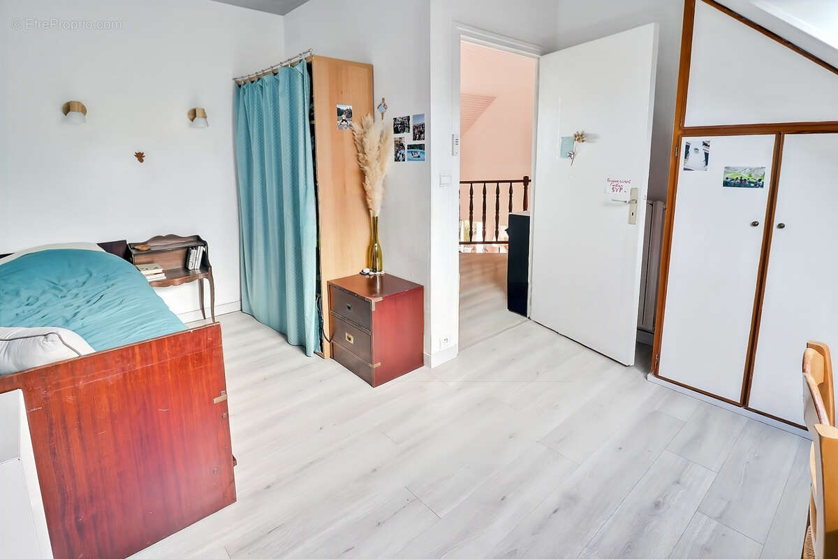 Maison à LE RELECQ-KERHUON