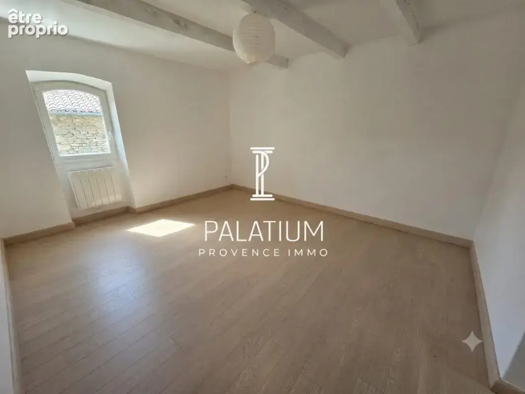 EXCLUSIVITE ! MÉNERBES (84) – Maison en pierre de 100 m² avec dépendances aménageables et plus de 3 hectares de vignes - photo 14