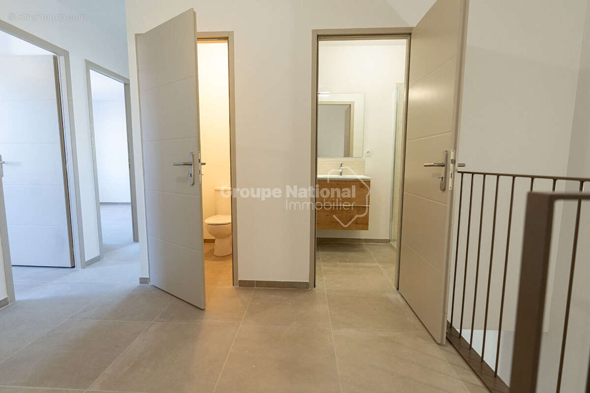 Maison à NIMES