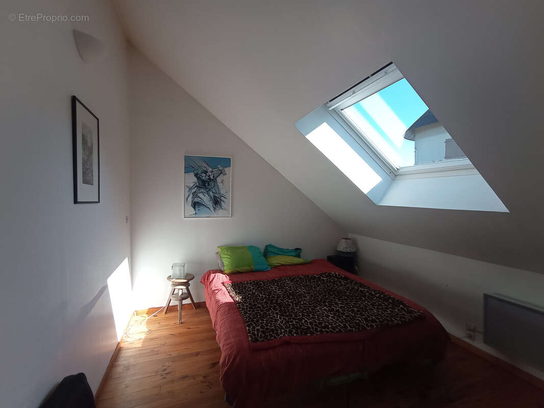 Maison à BRIIS-SOUS-FORGES