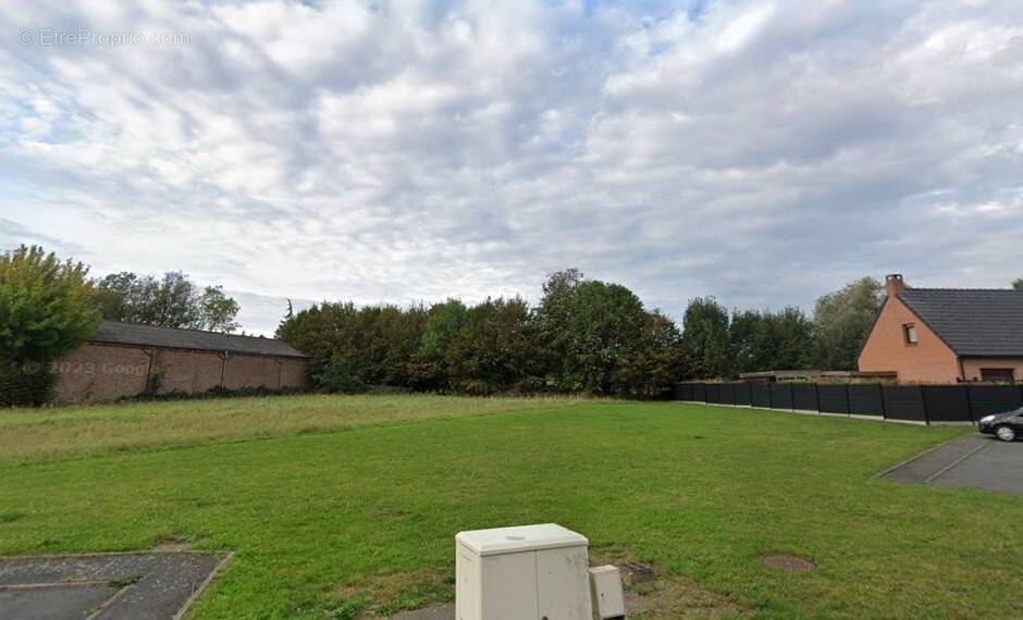 Terrain à THUMERIES