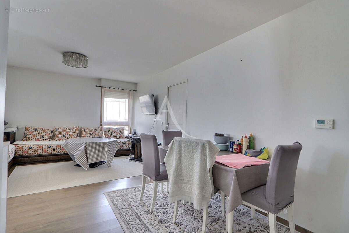 Appartement à SAINT-DENIS