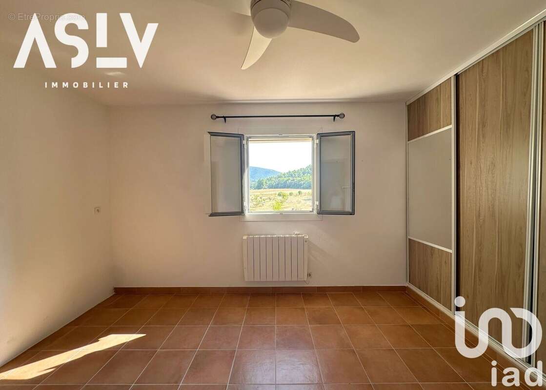 Photo 7 - Maison à SIGNES