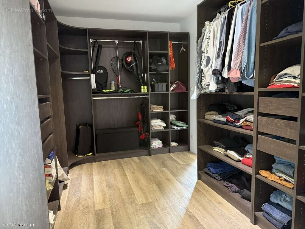 Maison à RUFFEC