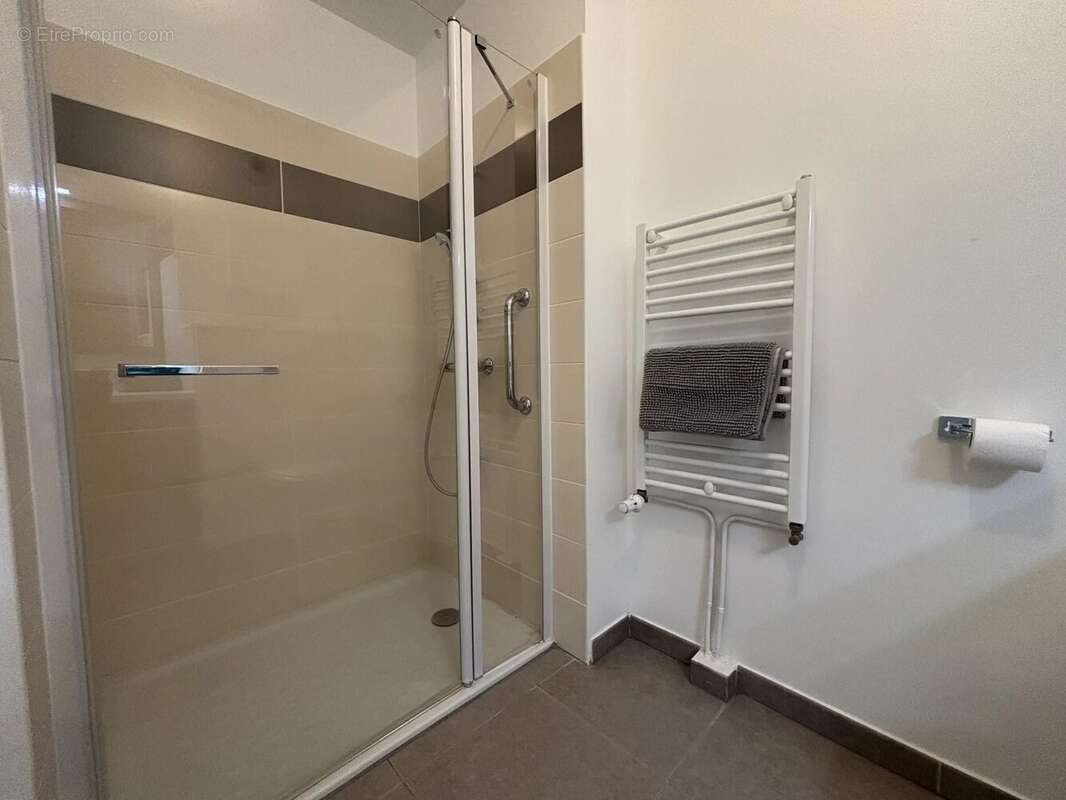 Appartement à UZES