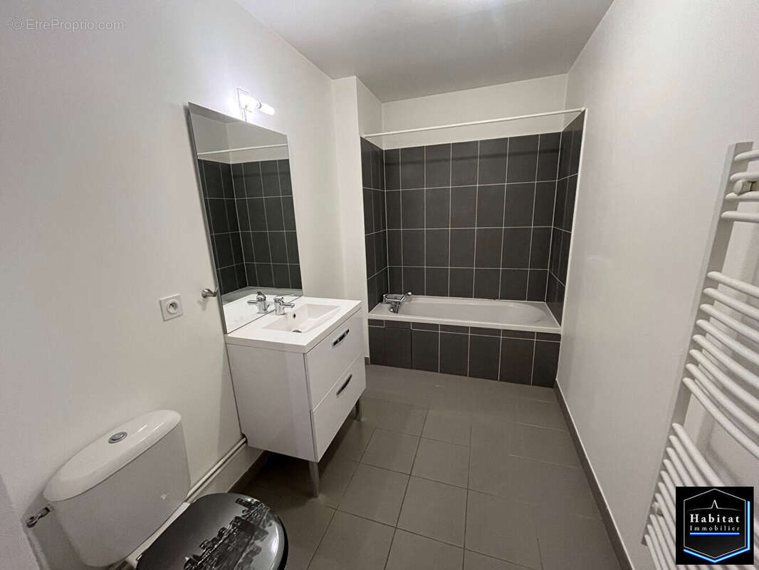 Appartement à LE PLESSIS-BELLEVILLE