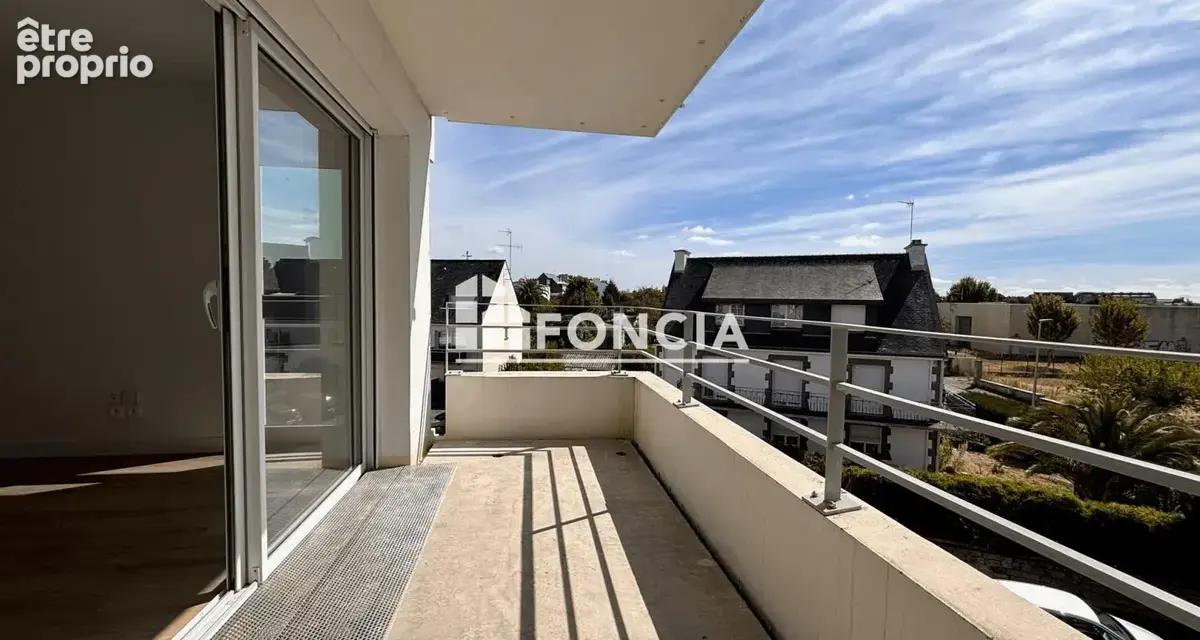 VANNES – T3 lumineux avec balcon et garage à 3 minutes de la gare - photo 6