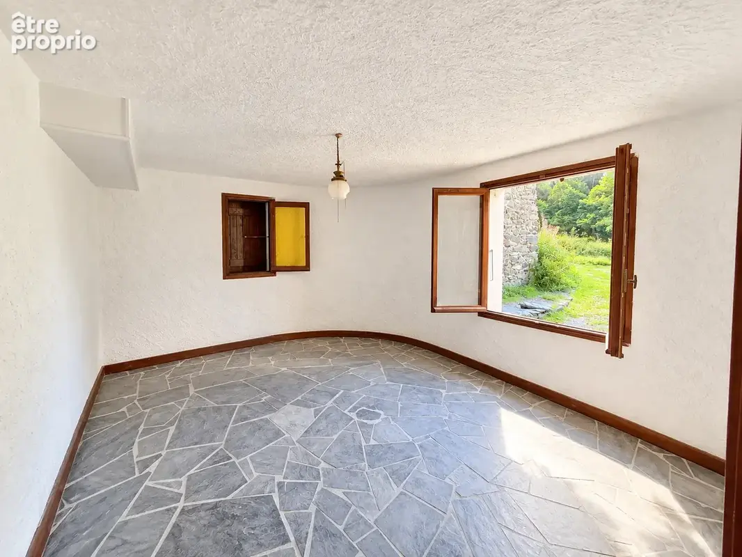 Chalet d’alpage 150 m2   Champagny-le-Haut   Fort potentiel - photo 8