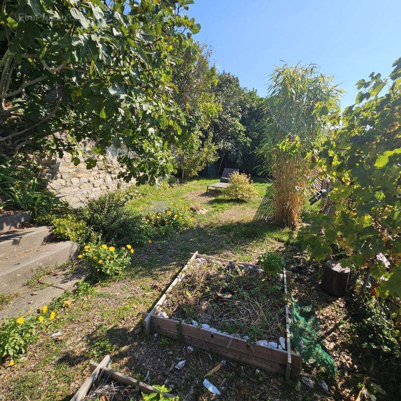 Maison à CHAILLE-LES-MARAIS