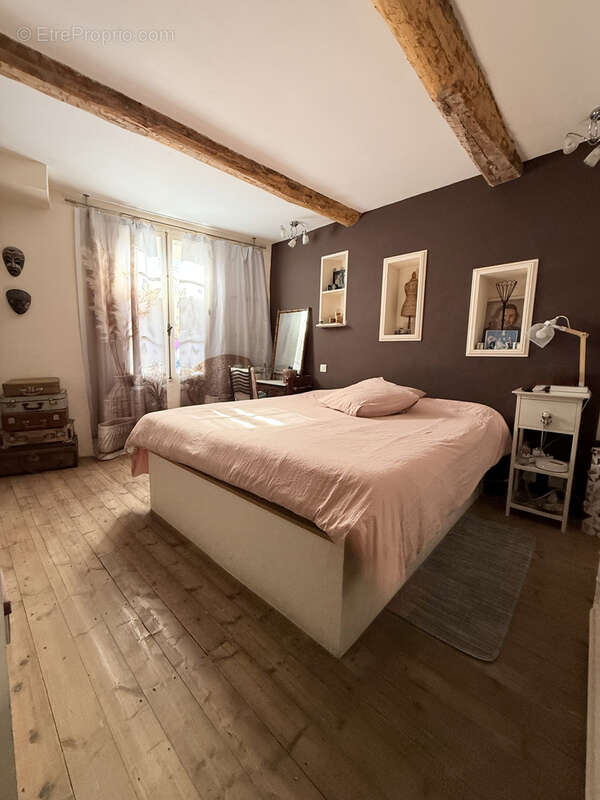 Maison à SAINT-GENIES-DE-FONTEDIT