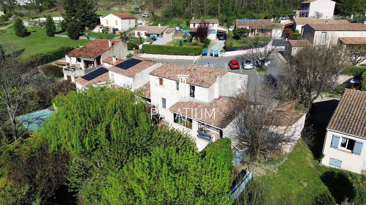 Maison à MANE