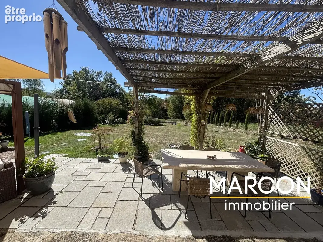 Belle maison en pierres renovee avec grange - photo 31