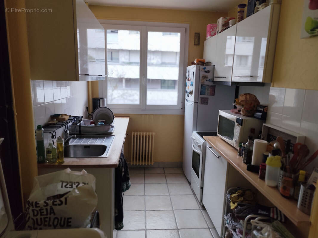 Appartement à SAINT-MAUR-DES-FOSSES