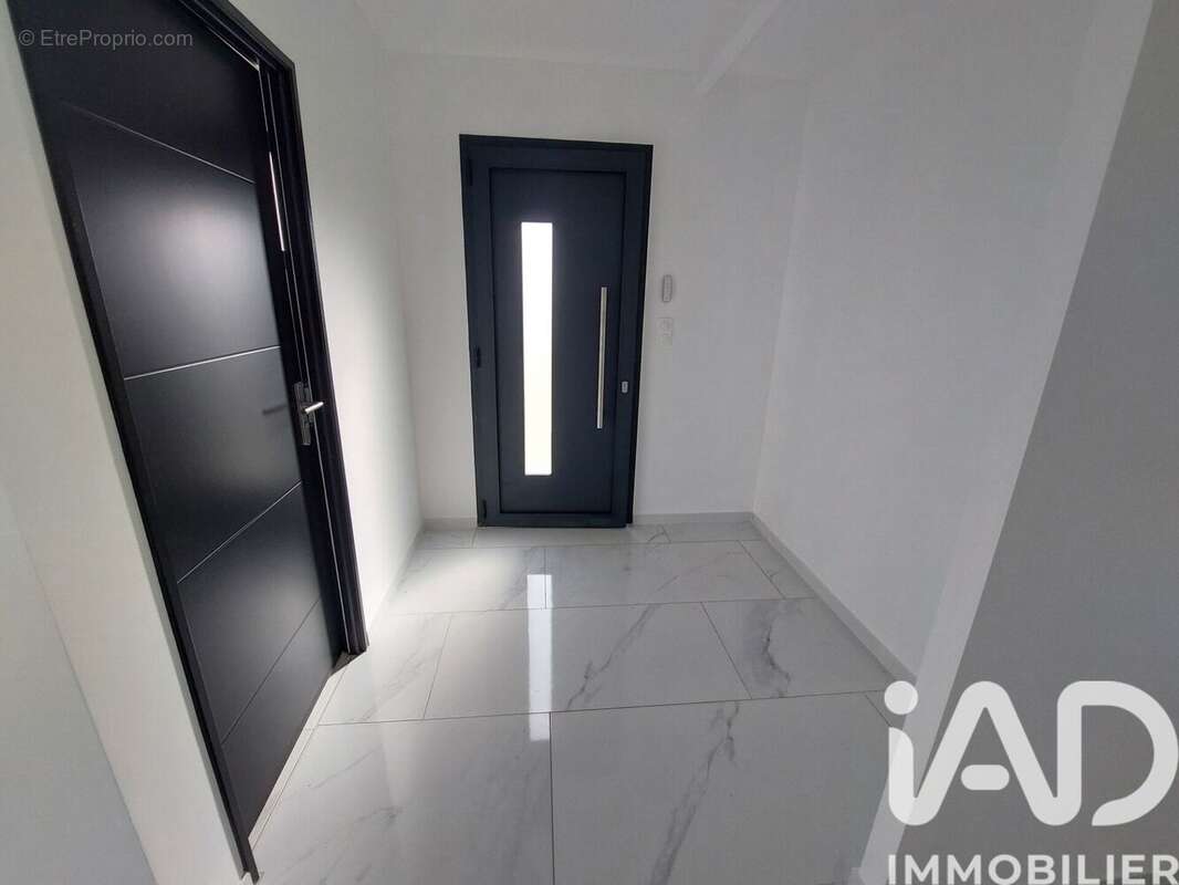 Photo 2 - Maison à PINEUILH