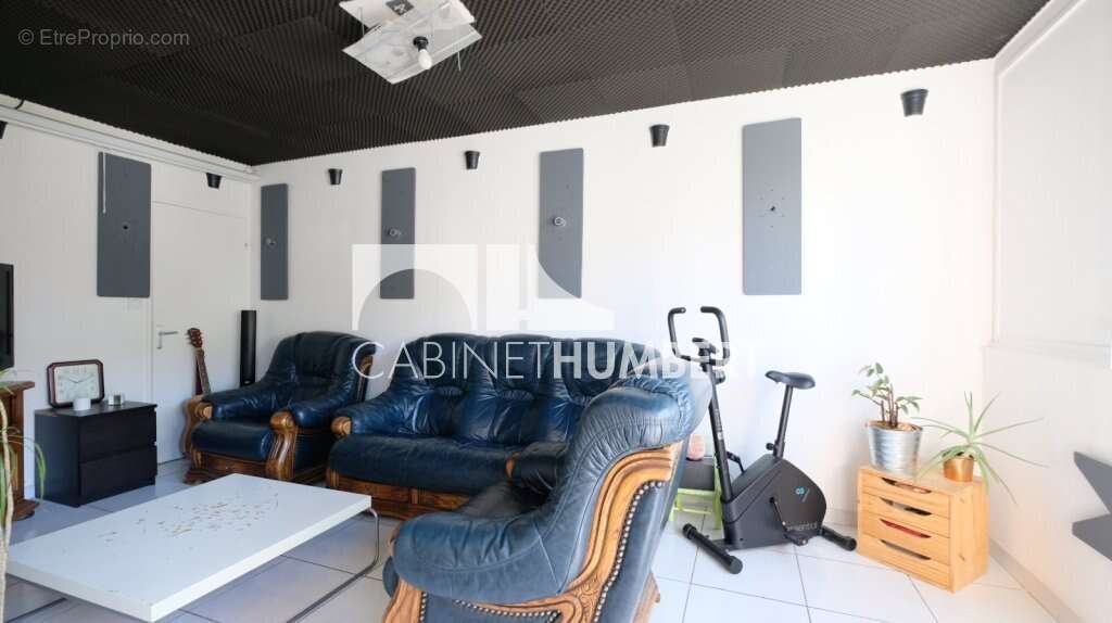 Appartement 125 m² à Saint-Etienne  - photo 7