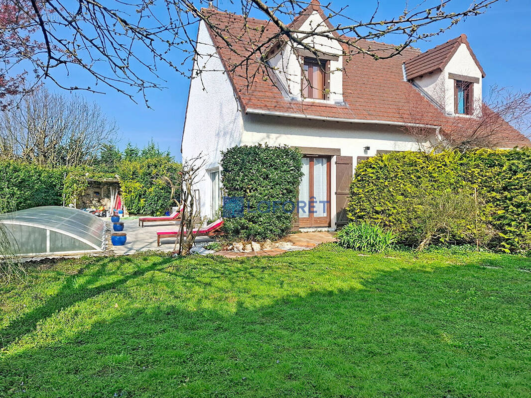 Maison à CHALIFERT