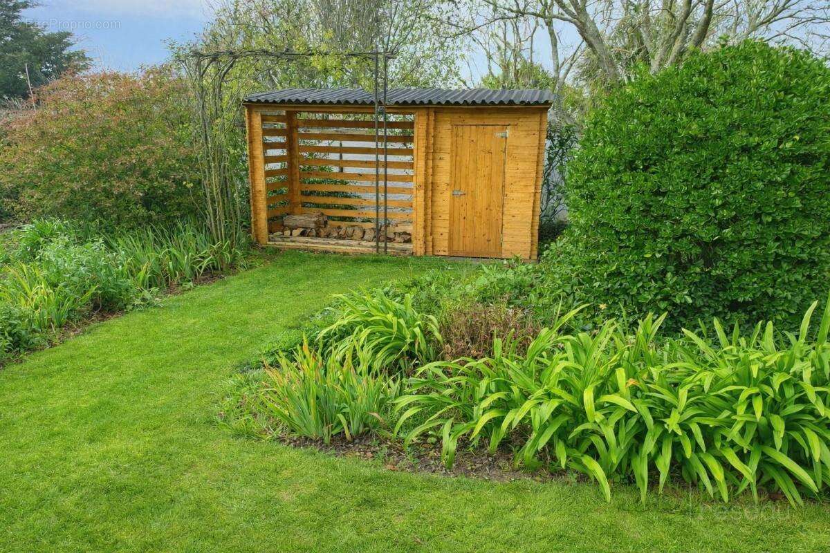 Maison à SAINT-JEAN-LE-THOMAS