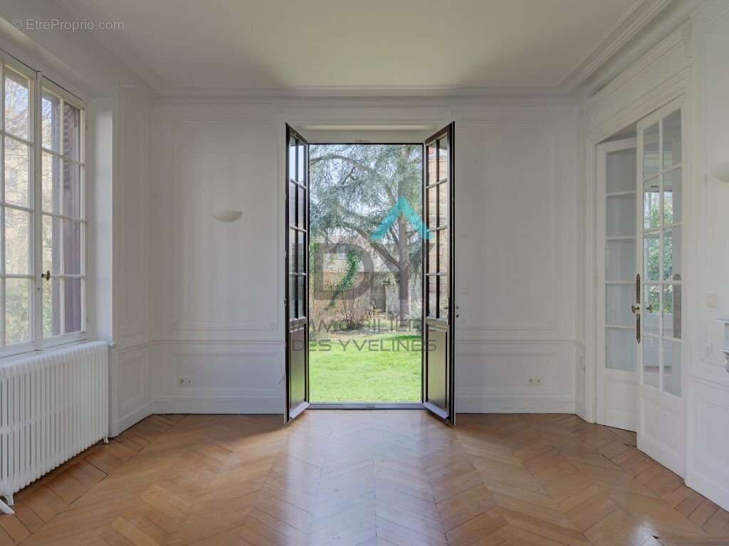 Maison à SAINT-GERMAIN-EN-LAYE