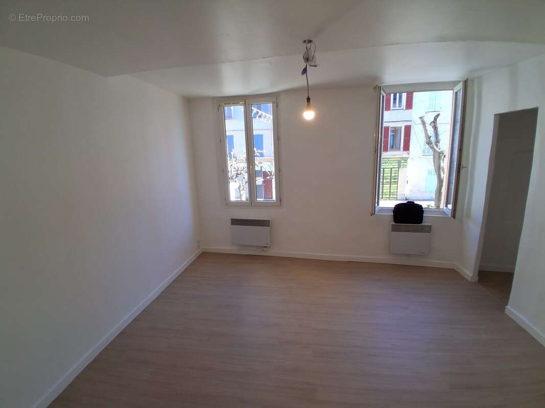 Appartement à AUBAGNE