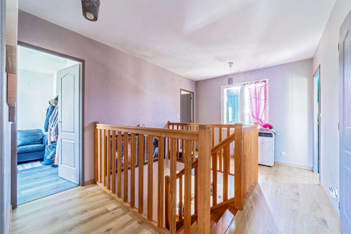 Maison à CHOISY-LE-ROI