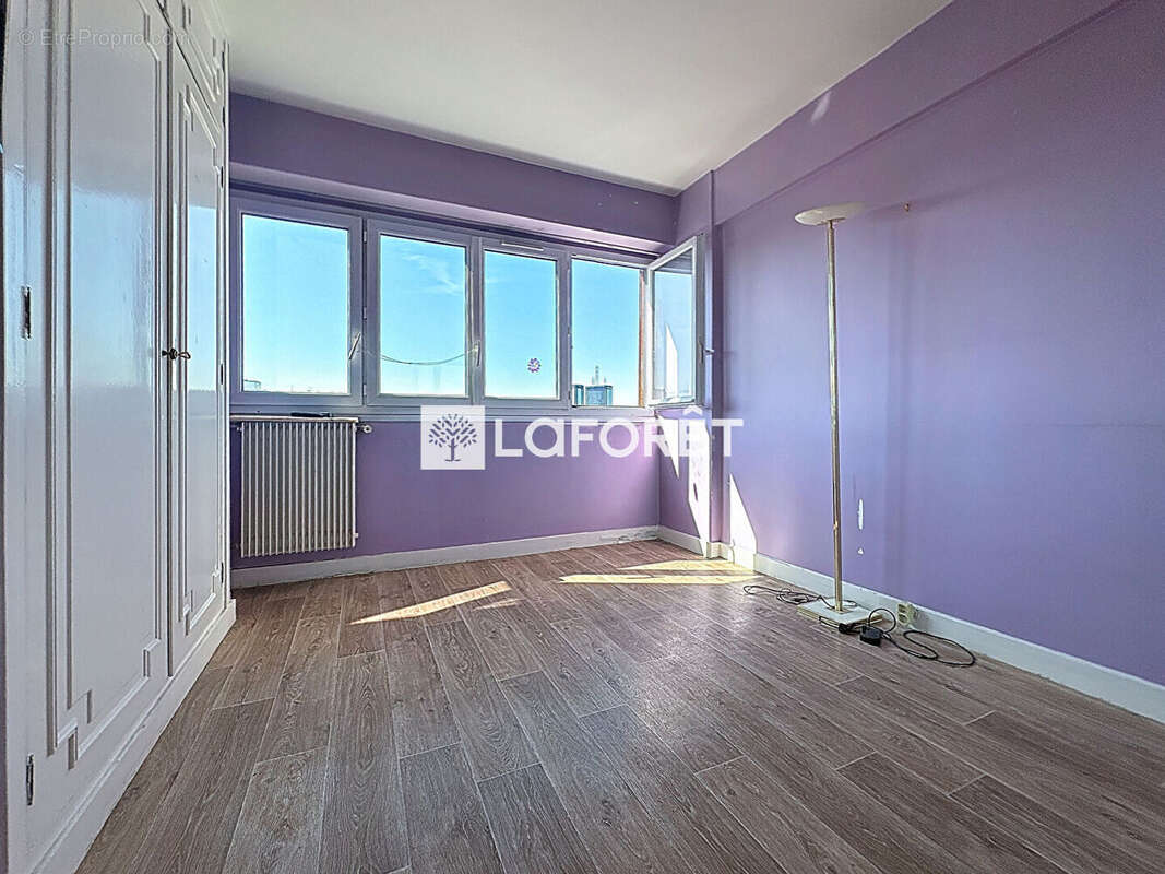 Appartement à BAGNOLET