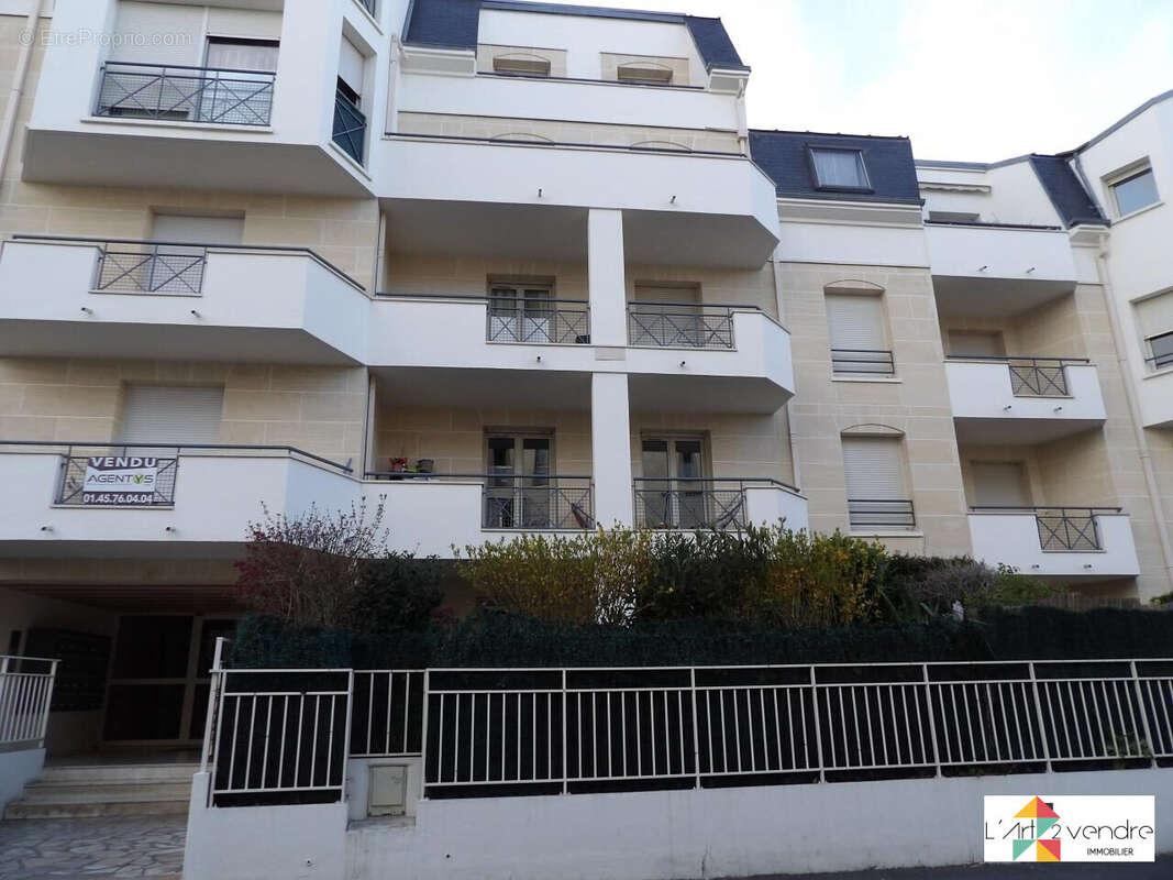 Appartement à LE PLESSIS-TREVISE