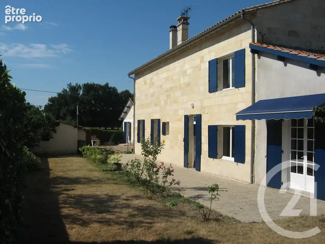 Photo Maison à Les Peintures au prix de 199 000€