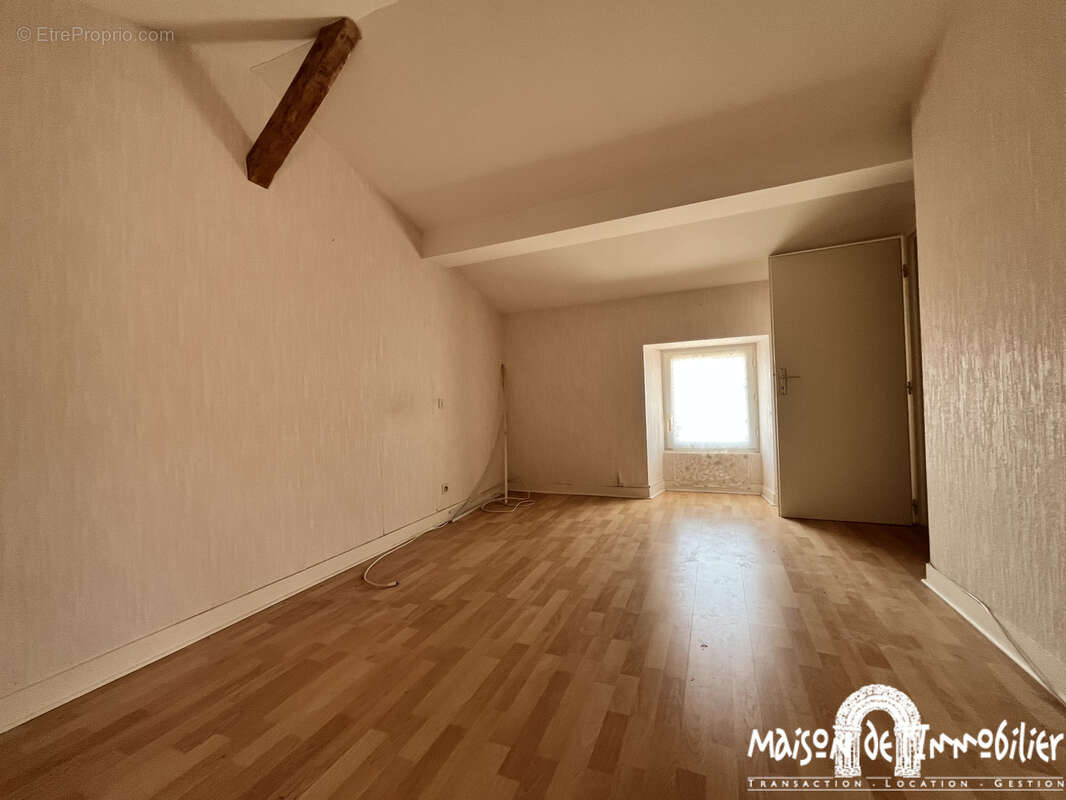 Maison à MERPINS