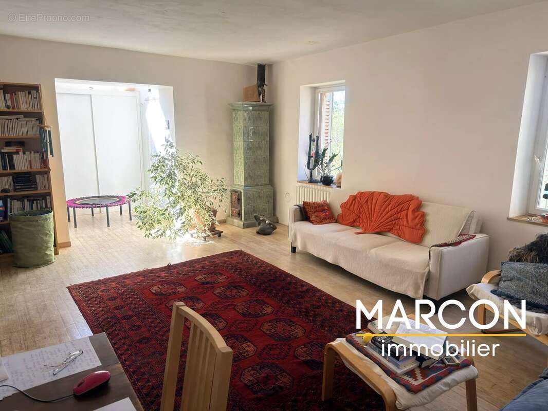 Maison à CHATELUS-MALVALEIX