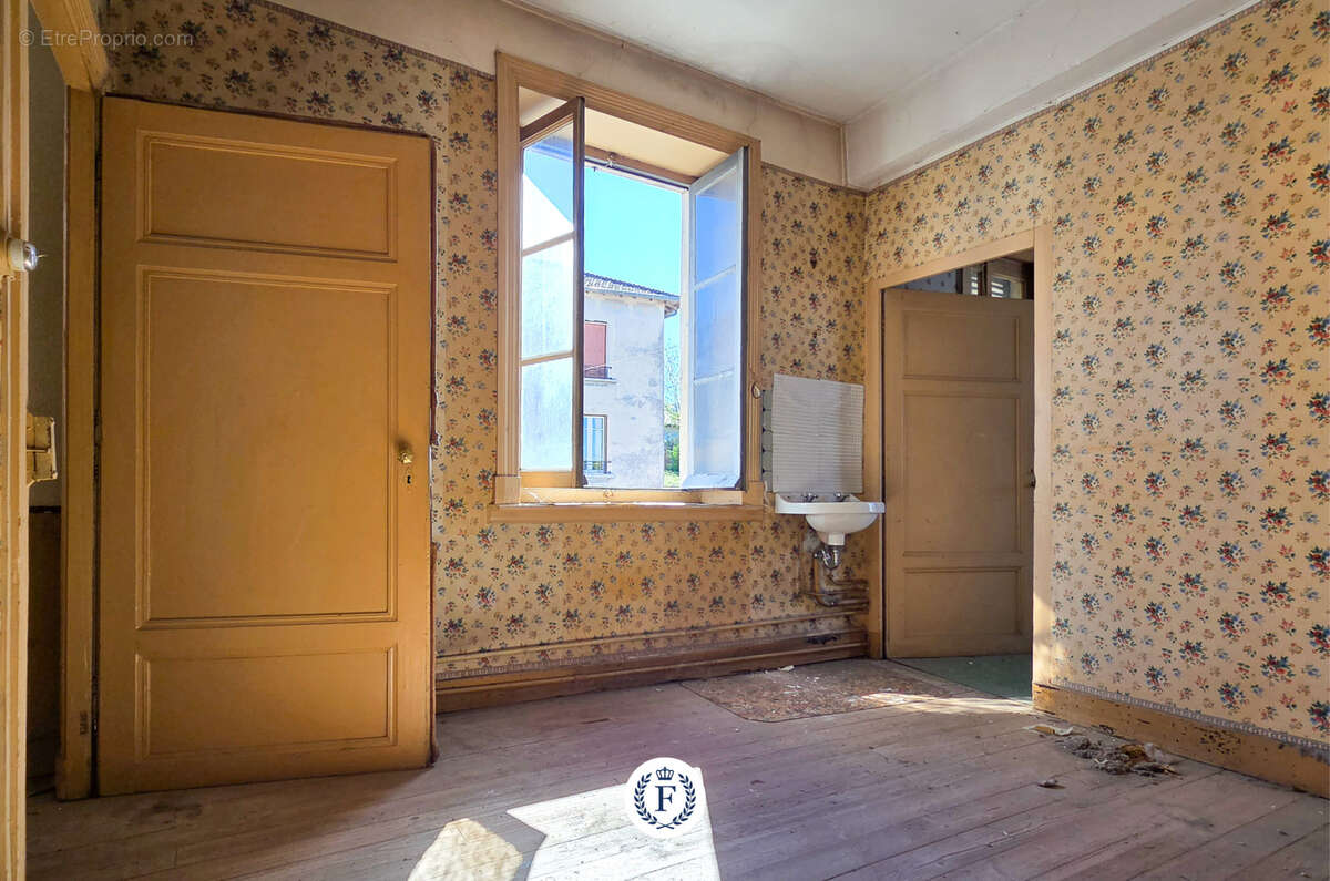 Maison à PROPIERES