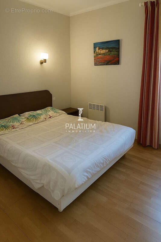 Maison à ROQUEBRUNE-SUR-ARGENS