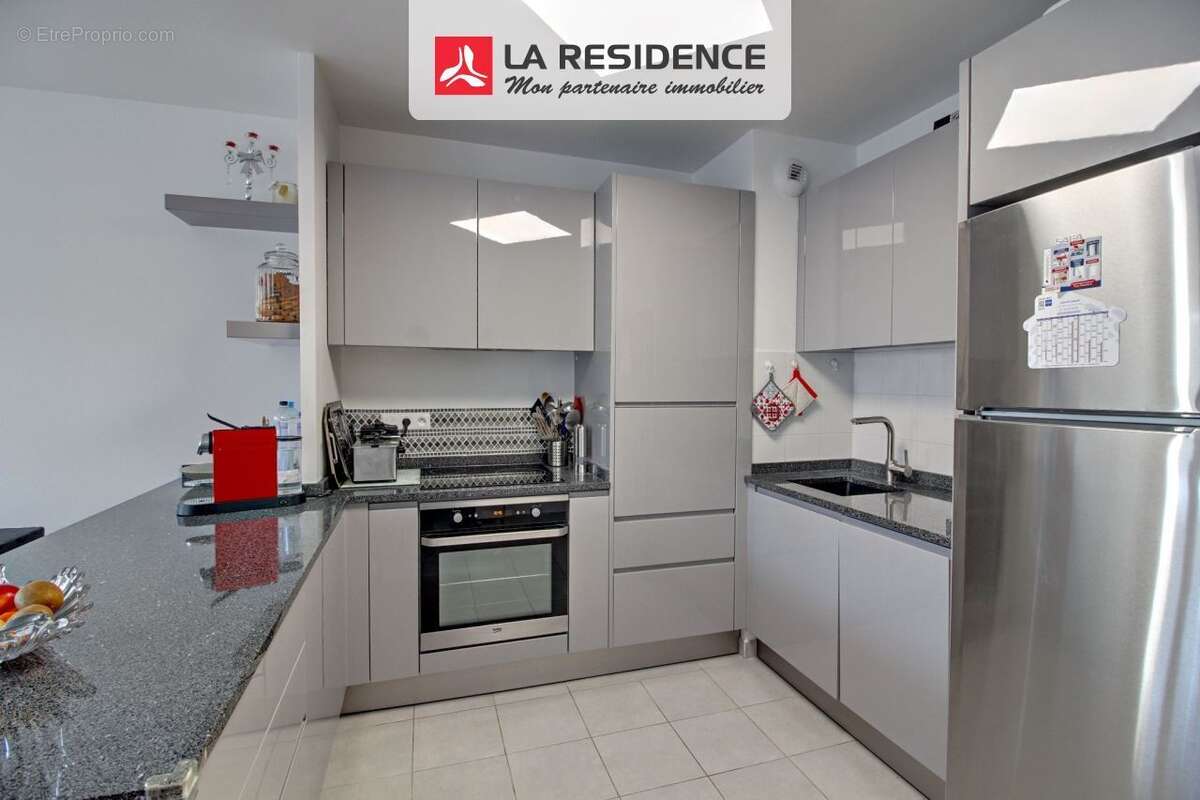 Appartement à LES MUREAUX