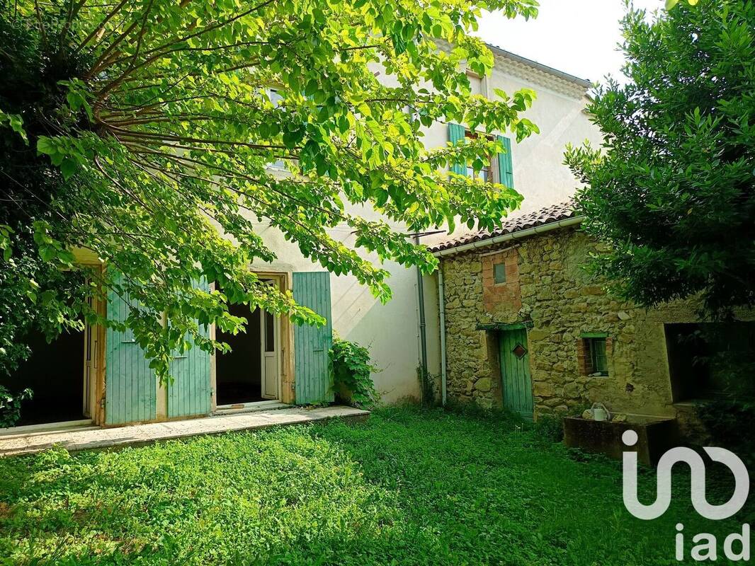 Photo 1 - Maison à PUY-SAINT-MARTIN