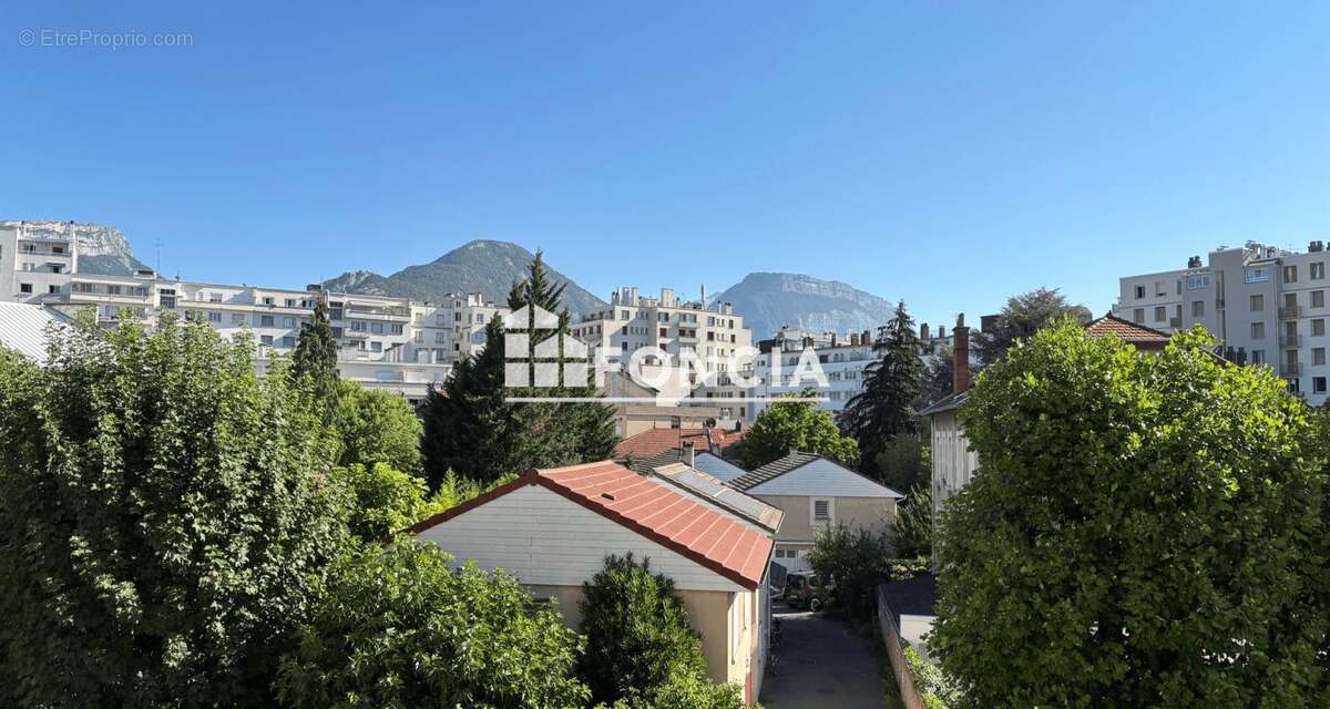 Grenoble rue le brix, à vendre appartement t1 bis de 33,79 m², tbe, dpe classe d - photo 3