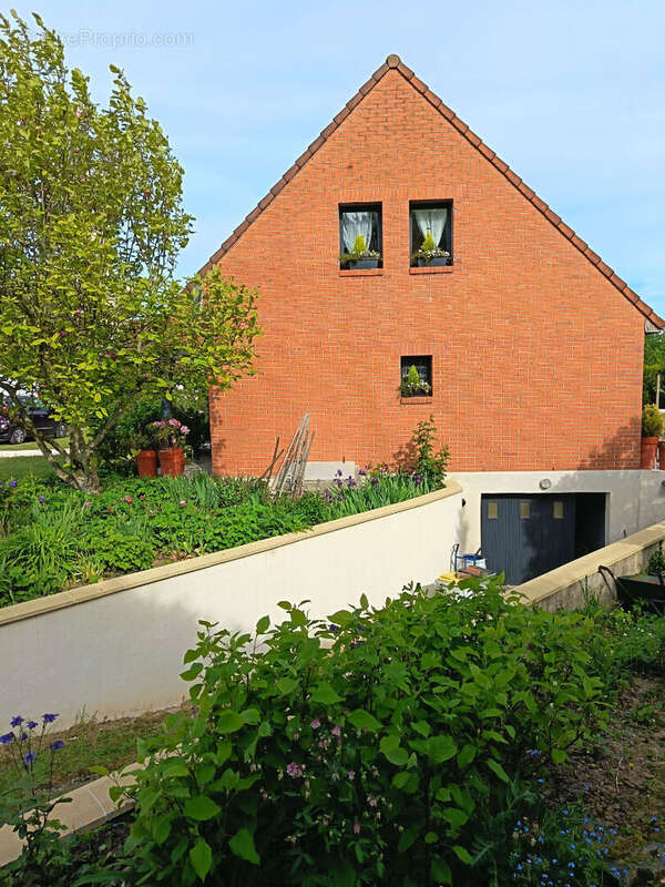 Maison à SEBONCOURT