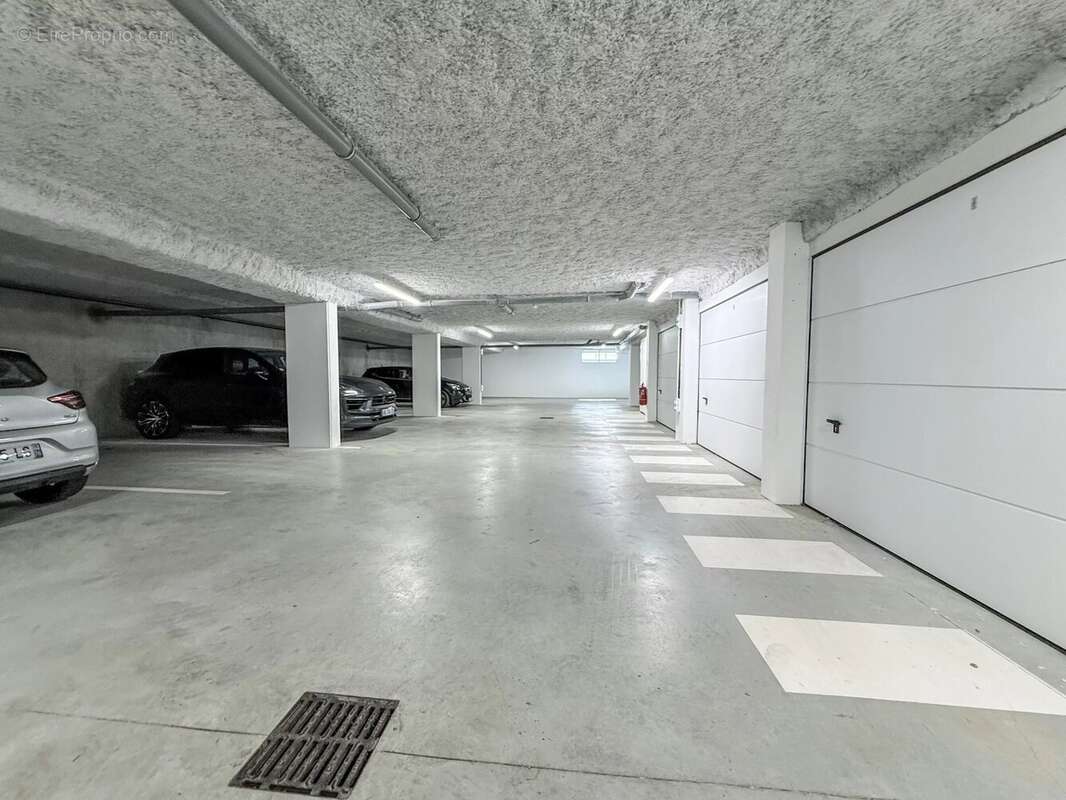 Appartement à MONT-SAINT-AIGNAN
