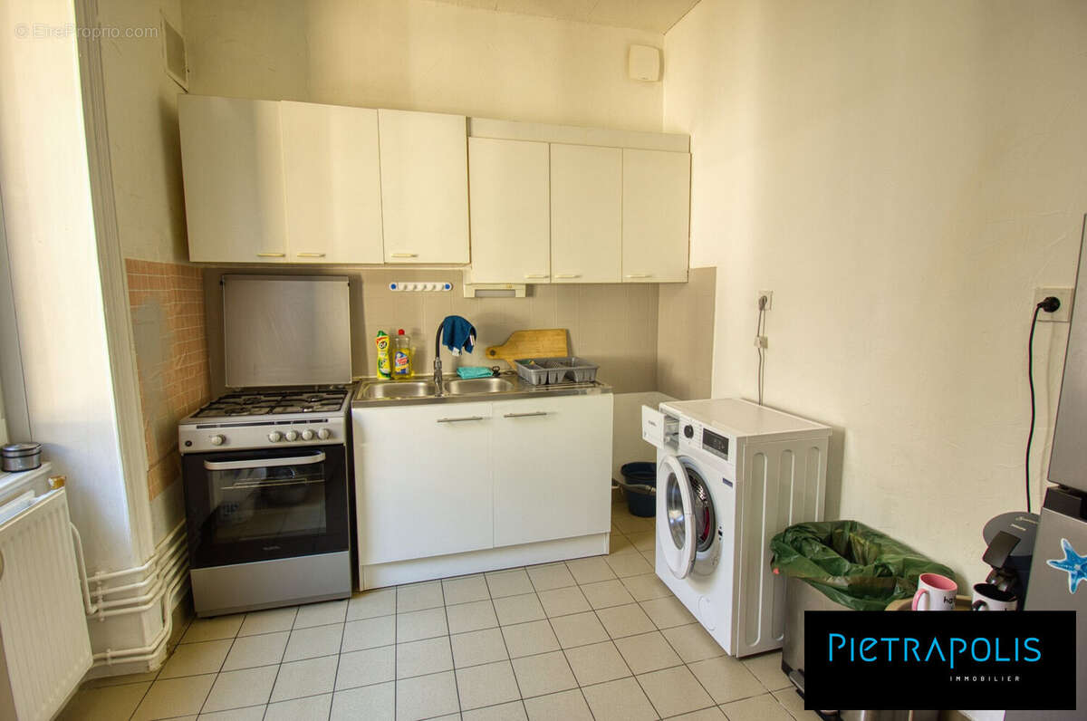 Appartement à SAINT-LAURENT-SUR-SAONE