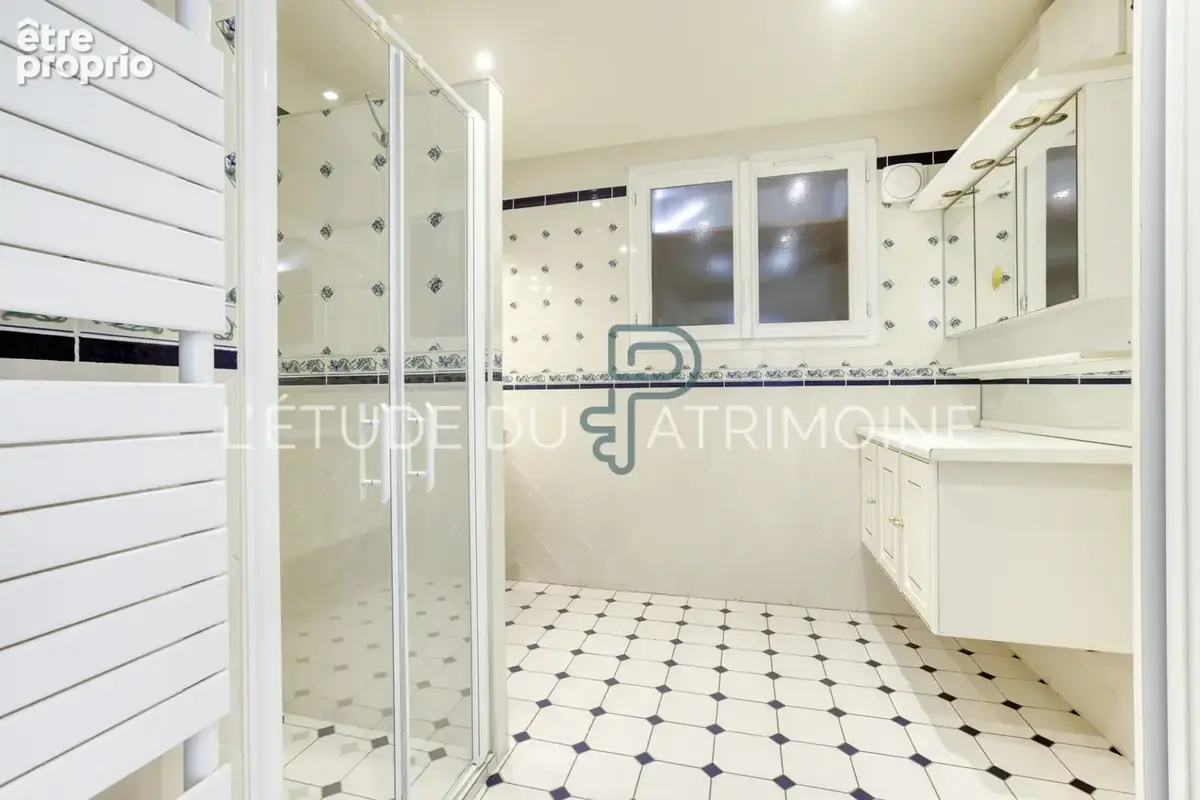 Maison 6 pièces de 173 m2 avec jardin - LE PETIT ROBINSON - photo 11