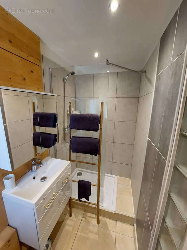 Appartement à PEYMEINADE