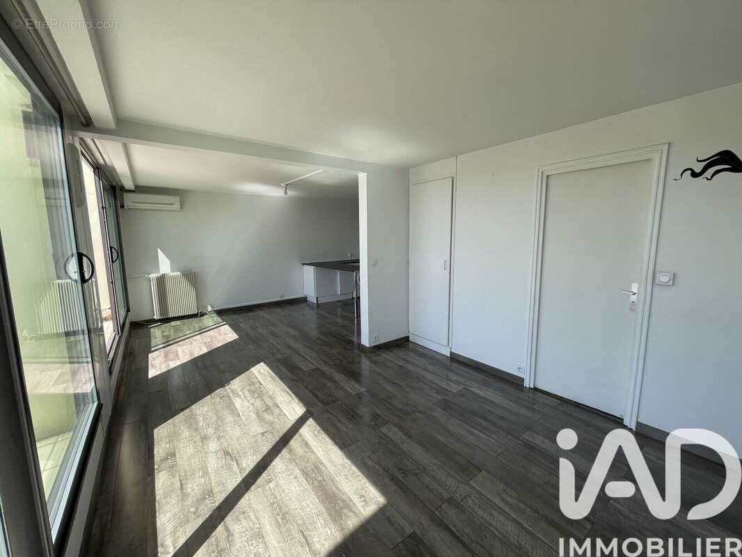 Photo 3 - Appartement à REIMS