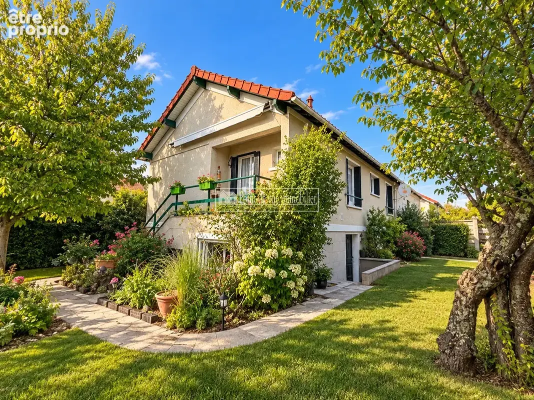 Photo Maison à Savigny-Sur-Orge au prix de 295 000€