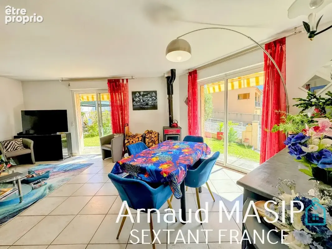 Ville 4f 97m² hab, 3 ch, double garage, parking camping car, terrasse, belle vue, au calme proche commerces - photo 2