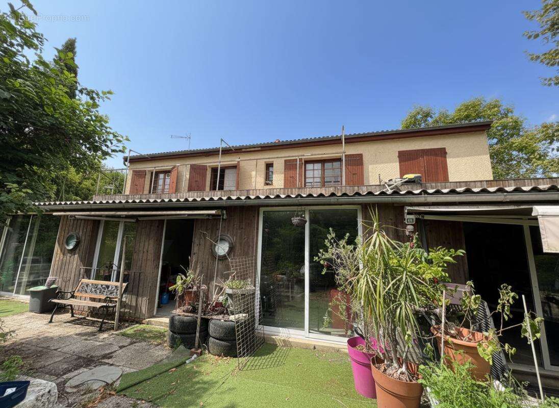 Maison à THENAC