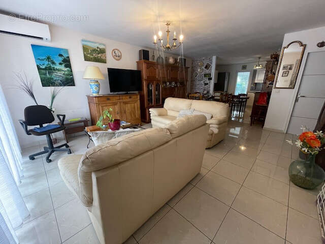 À vendre à Perpignan (66) : maison avec La ruche immobilière - photo 6